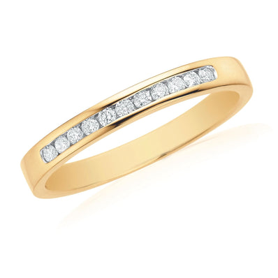 9ct Yellow Gold Round Cut 0.15 Carat  tw Diamond Ring