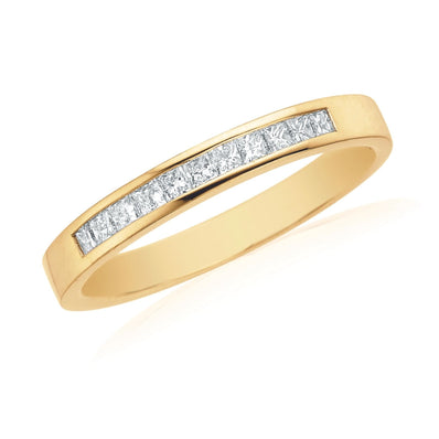 9ct Yellow Gold Princess Cut 0.25 Carat tw Diamond Ring