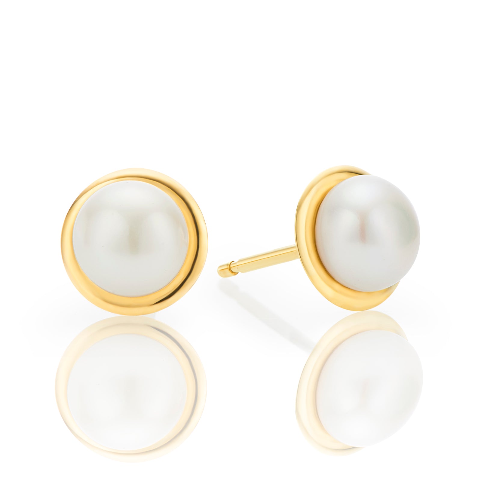 9ct Yellow Gold Round 5mm Cultured Freshwater Pearl Stud Earrings