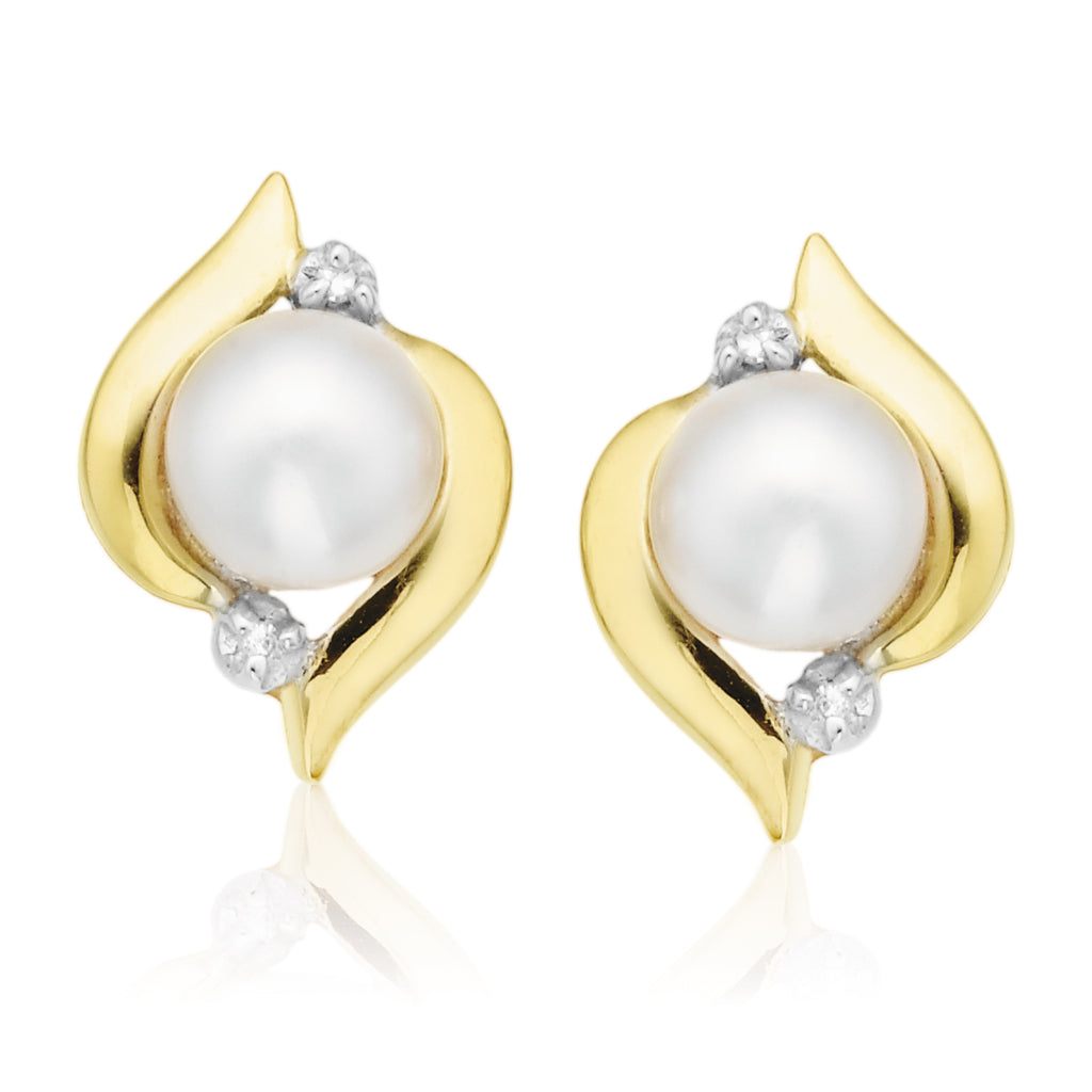 9ct Yellow Gold Fresh Water Pearls & Diamond Set Stud Earrings