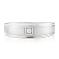 Sterling Silver Round Brilliant Cut with 0.05 CARAT tw of Diamonds Ring