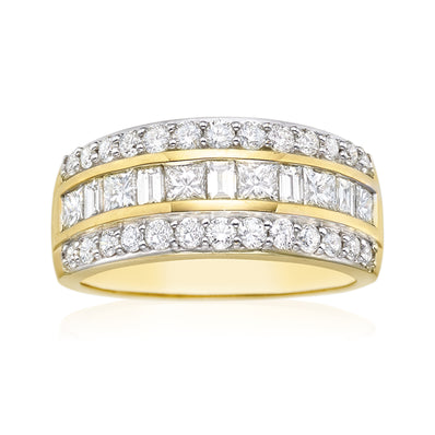 18ct Yellow Gold Princess Cut with 1 1/2 CARAT tw of Diamonds Ring