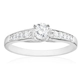 18ct White Gold Round Brilliant Cut with 1/2 CARAT tw of Diamonds Ring