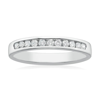 9ct White Gold Round Brilliant Cut with 1/4 CARAT tw of Diamonds Ring