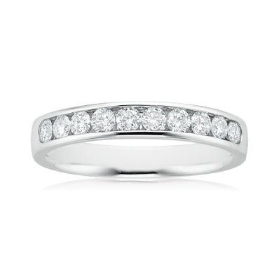 9ct White Gold Round Brilliant Cut with 1/2 CARAT tw of Diamonds Ring