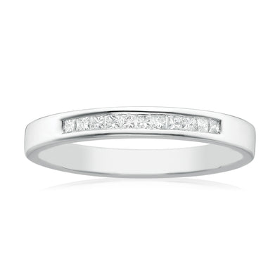 9ct White Gold Princess Cut with 0.15 CARAT tw of Diamonds Ring